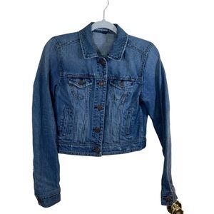 American Eagle Outfitters Women’s Denim Distressed Jean Jacket.  Size M